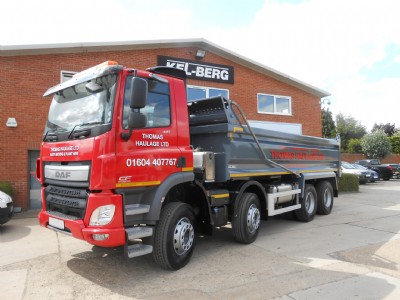 Full rigid/trailer signwriting