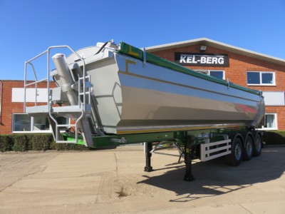 Galvanised trailer walkways