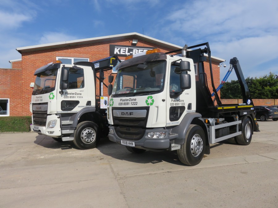 Plasterzone Ltd's New DAF 8x4 Hookloader and DAF 4x2 Skiploader!