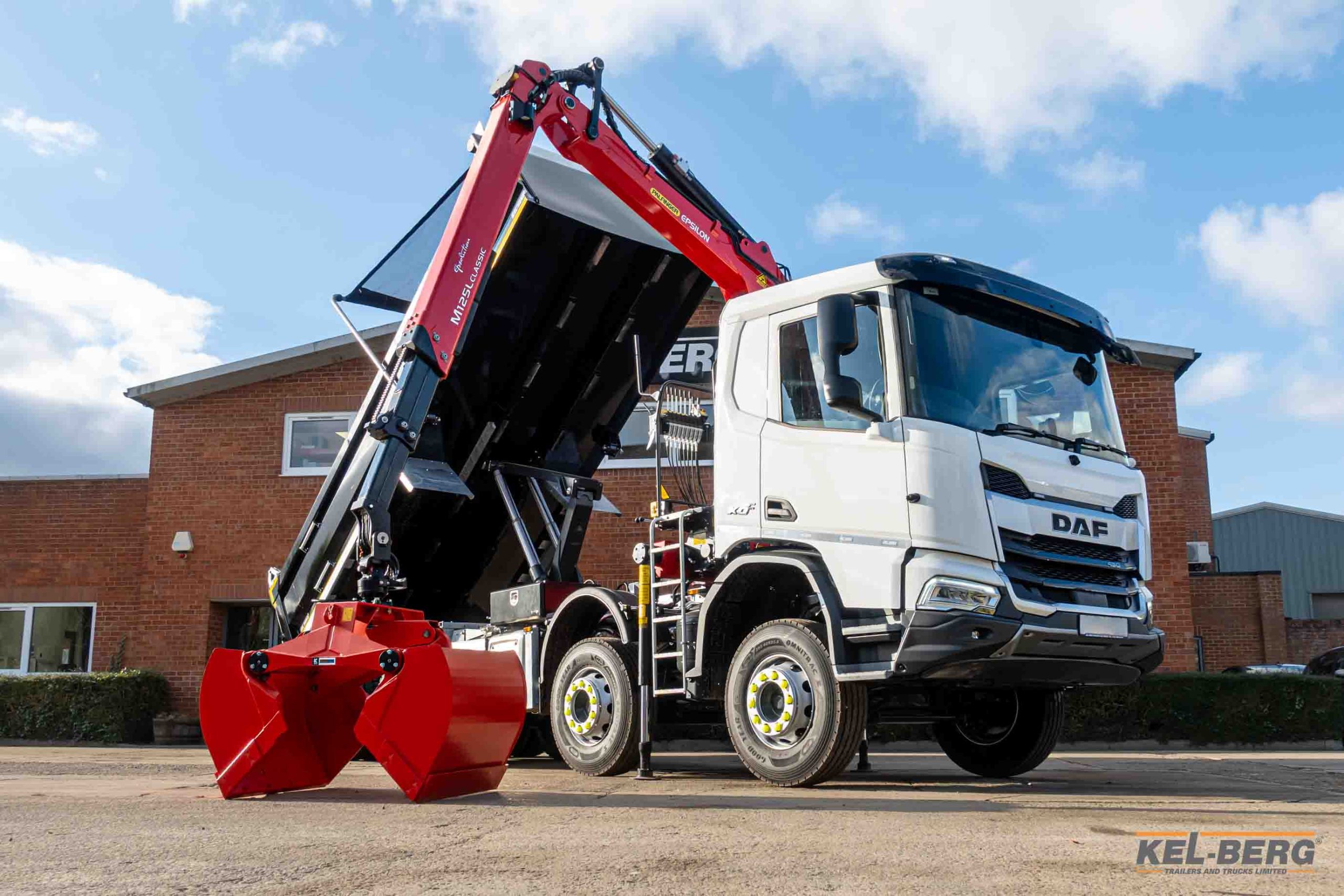 DAF XDC 450 8×4 Kel-Berg Grab Loader